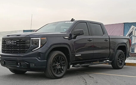 GMC Sierra, 2025 год, 5 600 000 рублей, 3 фотография