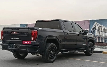 GMC Sierra, 2025 год, 5 600 000 рублей, 7 фотография