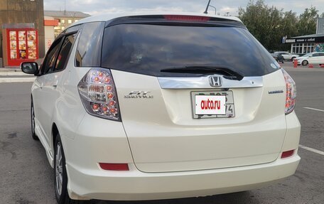 Honda Fit Shuttle I рестайлинг, 2012 год, 900 000 рублей, 2 фотография