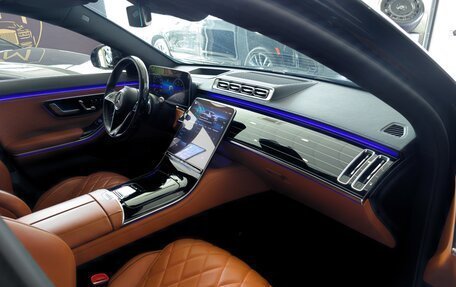 Mercedes-Benz S-Класс, 2021 год, 13 500 000 рублей, 22 фотография