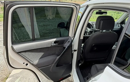 Volkswagen Tiguan I, 2016 год, 2 000 000 рублей, 6 фотография