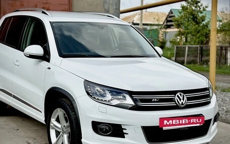 Volkswagen Tiguan I, 2016 год, 2 000 000 рублей, 14 фотография