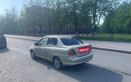 Toyota Platz, 2004 год, 345 000 рублей, 5 фотография