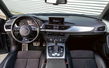 Audi A6, 2015 год, 1 995 000 рублей, 17 фотография