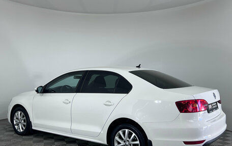 Volkswagen Jetta VI, 2013 год, 1 044 000 рублей, 4 фотография