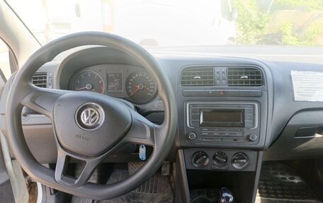 Volkswagen Polo VI (EU Market), 2019 год, 300 000 рублей, 7 фотография