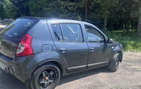 Renault Sandero I, 2010 год, 385 000 рублей, 9 фотография