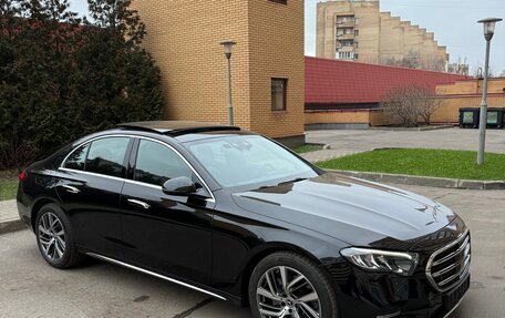 Mercedes-Benz E-Класс, 2024 год, 6 500 000 рублей, 2 фотография