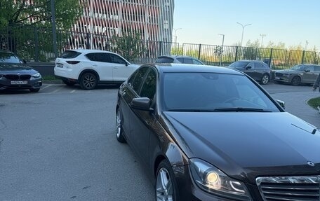 Mercedes-Benz C-Класс, 2013 год, 170 000 рублей, 4 фотография