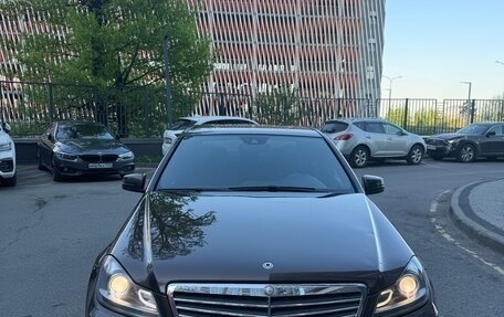 Mercedes-Benz C-Класс, 2013 год, 170 000 рублей, 2 фотография