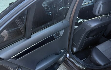 Mercedes-Benz C-Класс, 2013 год, 170 000 рублей, 14 фотография