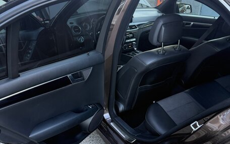 Mercedes-Benz C-Класс, 2013 год, 170 000 рублей, 15 фотография