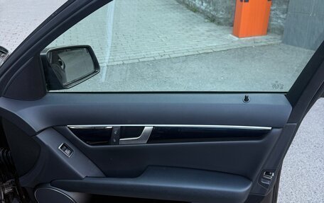 Mercedes-Benz C-Класс, 2013 год, 170 000 рублей, 16 фотография