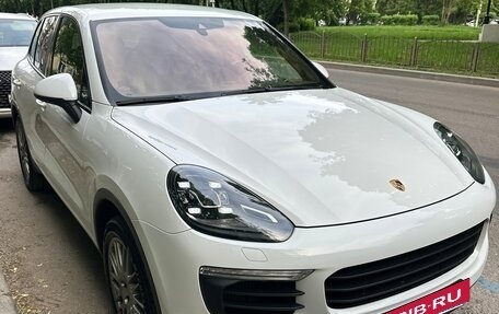 Porsche Cayenne III, 2016 год, 4 790 000 рублей, 6 фотография