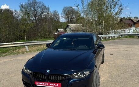 BMW 3 серия, 2013 год, 1 900 000 рублей, 9 фотография