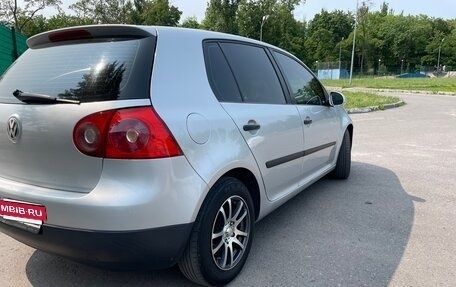 Volkswagen Golf V, 2004 год, 520 000 рублей, 3 фотография