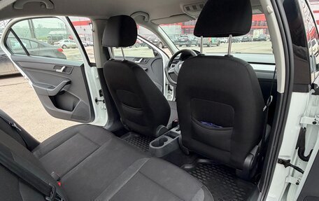 Skoda Rapid I, 2014 год, 950 000 рублей, 12 фотография