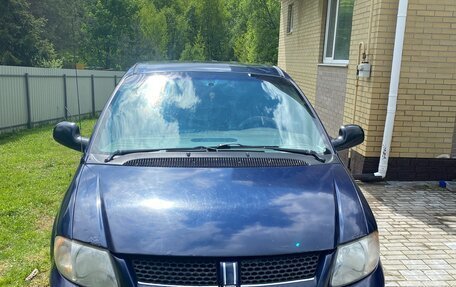 Dodge Caravan IV, 2001 год, 410 000 рублей, 2 фотография