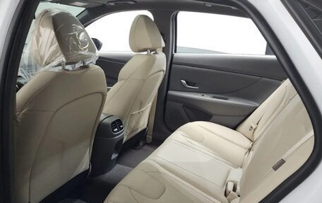 Hyundai Avante, 2023 год, 1 999 990 рублей, 16 фотография