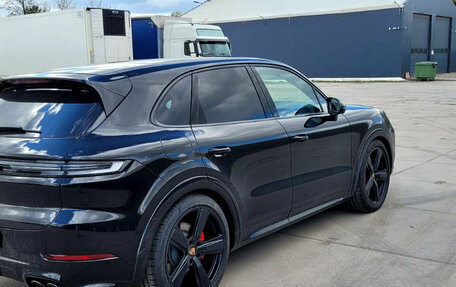 Porsche Cayenne III, 2025 год, 24 990 000 рублей, 6 фотография