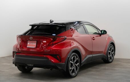 Toyota C-HR I рестайлинг, 2019 год, 2 050 000 рублей, 4 фотография