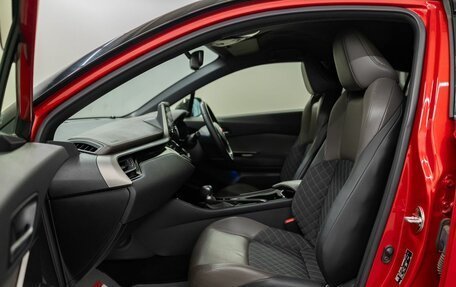 Toyota C-HR I рестайлинг, 2019 год, 2 050 000 рублей, 6 фотография