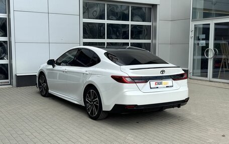 Toyota Camry, 2024 год, 3 770 000 рублей, 5 фотография