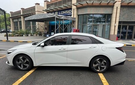Hyundai Elantra, 2023 год, 1 200 018 рублей, 4 фотография