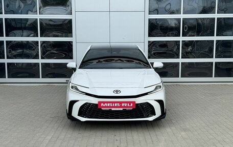Toyota Camry, 2024 год, 3 770 000 рублей, 2 фотография