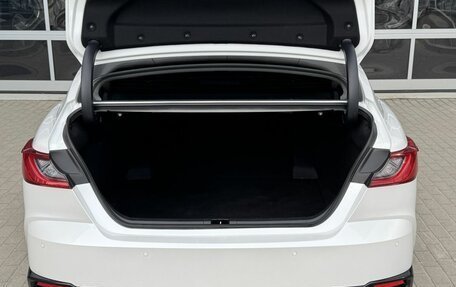 Toyota Camry, 2024 год, 3 770 000 рублей, 21 фотография