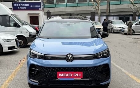Volkswagen Tiguan, 2026 год, 4 000 333 рублей, 2 фотография