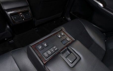 Toyota Camry, 2016 год, 2 080 000 рублей, 15 фотография