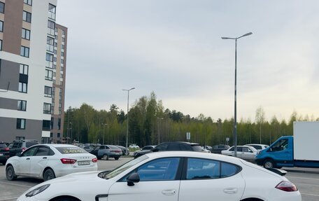 Porsche Panamera II рестайлинг, 2011 год, 3 430 000 рублей, 2 фотография