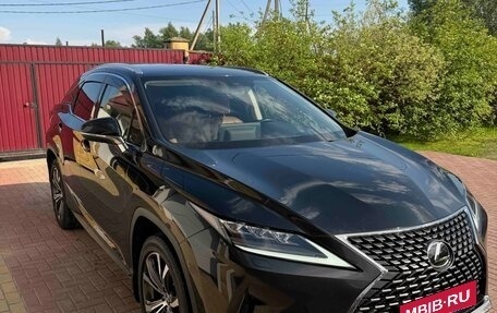 Lexus RX IV рестайлинг, 2020 год, 4 980 000 рублей, 1 фотография