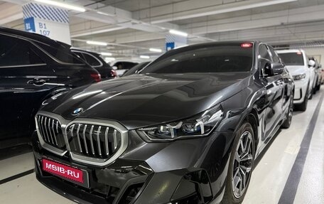 BMW 5 серия, 2025 год, 6 335 000 рублей, 1 фотография