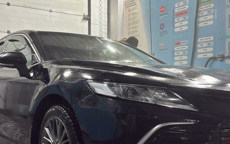 Toyota Camry, 2021 год, 2 800 000 рублей, 6 фотография