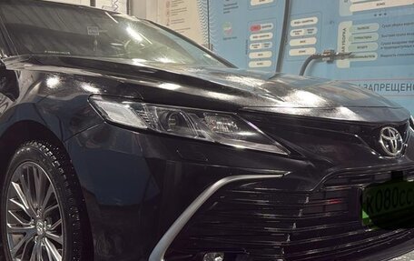 Toyota Camry, 2021 год, 2 800 000 рублей, 2 фотография