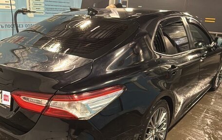 Toyota Camry, 2021 год, 2 800 000 рублей, 9 фотография