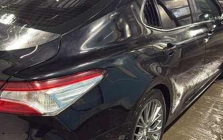 Toyota Camry, 2021 год, 2 800 000 рублей, 11 фотография