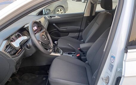 Volkswagen Polo VI (EU Market), 2018 год, 1 400 000 рублей, 23 фотография