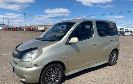 Toyota FunCargo, 2000 год, 445 000 рублей, 2 фотография