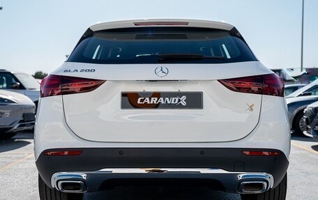 Mercedes-Benz GLA, 2026 год, 5 000 000 рублей, 6 фотография