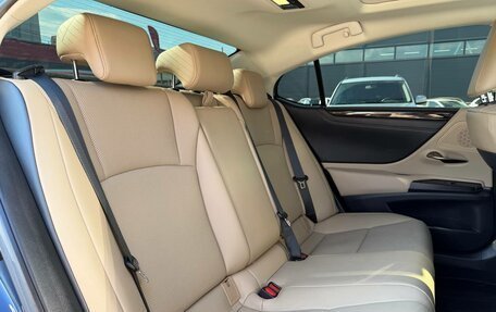 Lexus ES VII, 2021 год, 5 490 000 рублей, 38 фотография