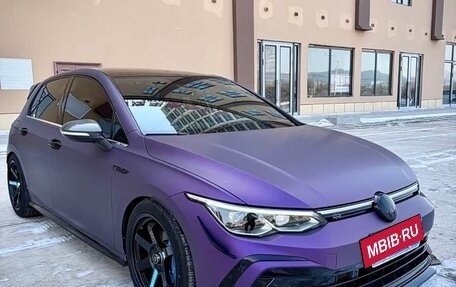 Volkswagen Golf VIII, 2023 год, 1 820 333 рублей, 3 фотография