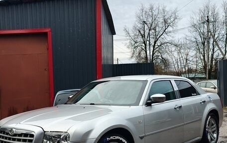 Chrysler 300C II, 2006 год, 1 000 000 рублей, 4 фотография