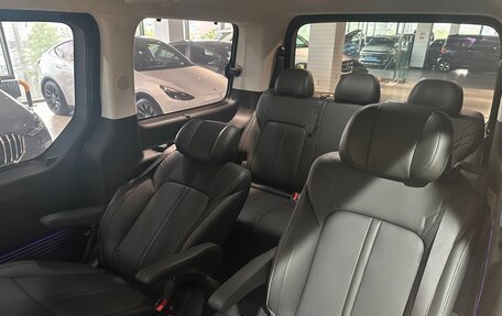 Hyundai Staria, 2025 год, 7 200 000 рублей, 16 фотография