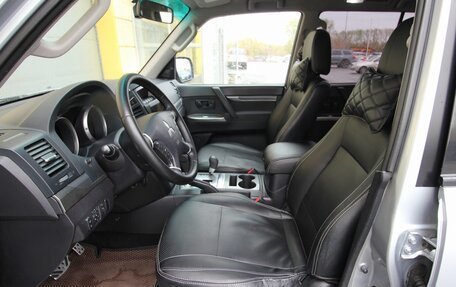 Mitsubishi Pajero IV, 2011 год, 1 695 000 рублей, 12 фотография