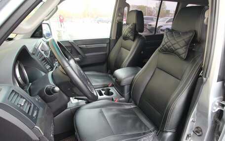 Mitsubishi Pajero IV, 2011 год, 1 695 000 рублей, 13 фотография