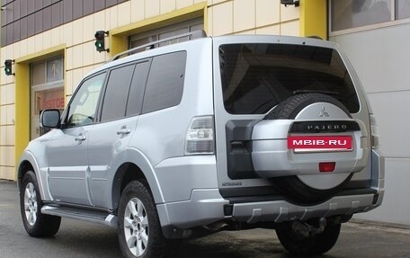 Mitsubishi Pajero IV, 2011 год, 1 695 000 рублей, 4 фотография