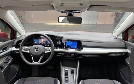 Volkswagen Golf VIII, 2023 год, 1 780 777 рублей, 8 фотография